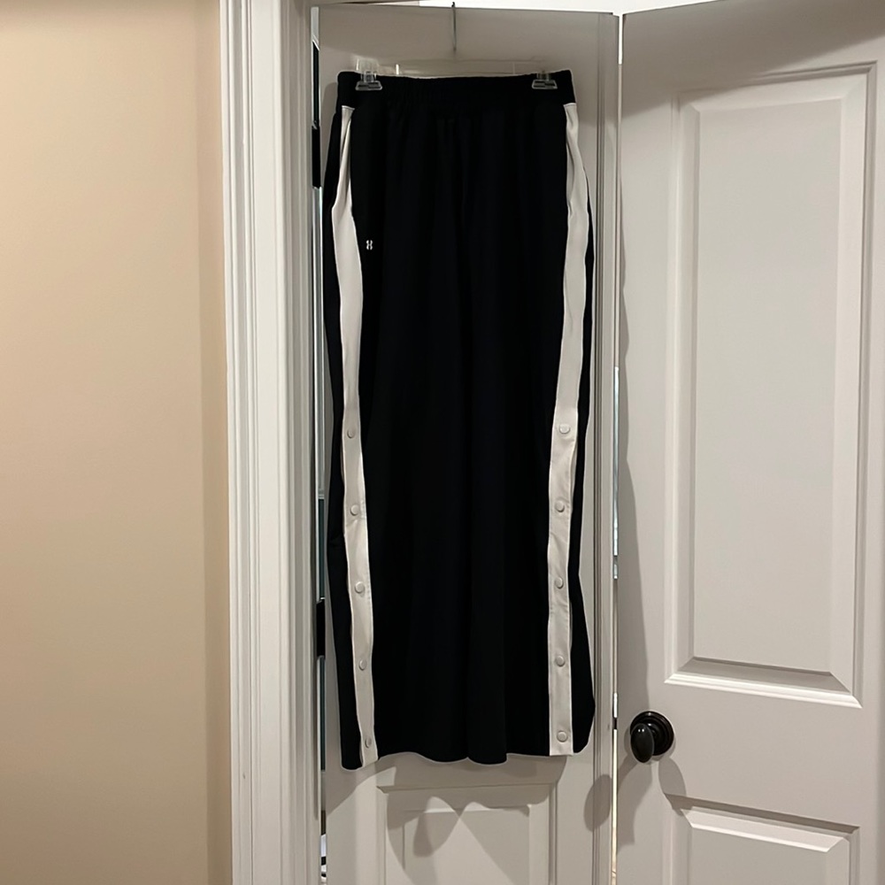 Under armor recovery pants size M